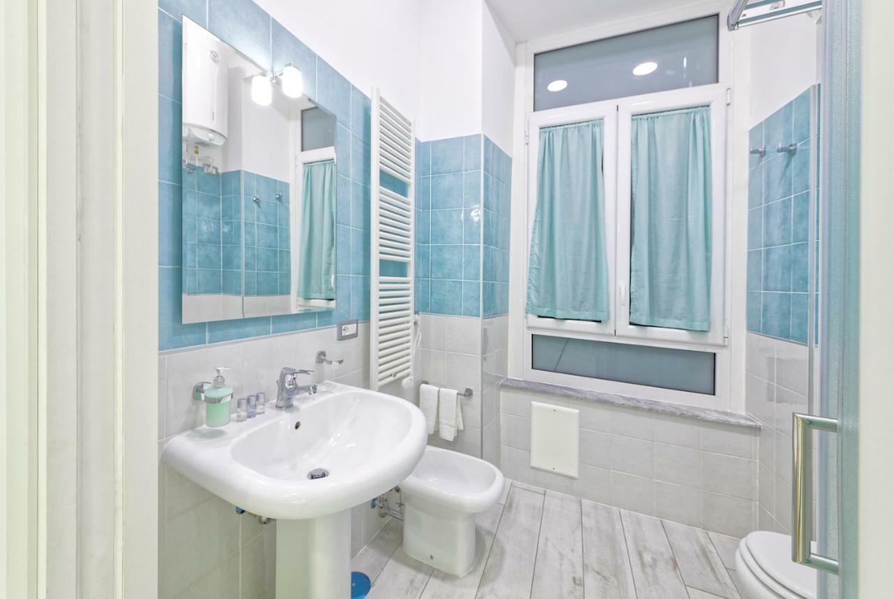 B&B Rest A Napoli Εξωτερικό φωτογραφία